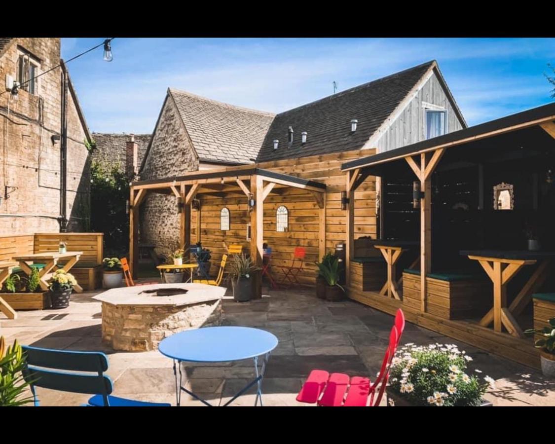 The Rose & Crown Farmhouse Kitchen Nympsfield Экстерьер фото
